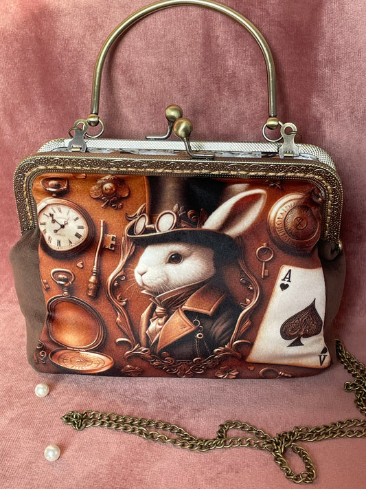 Clutch "Lapin du Temps" Steampunk – Élégance Vintage & Fantaisie Victorienne