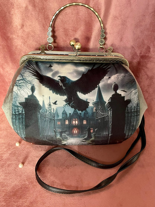 Sac Vintage Corbeau & Manoir Gothique – Élégance Noire & Mystère Victorien