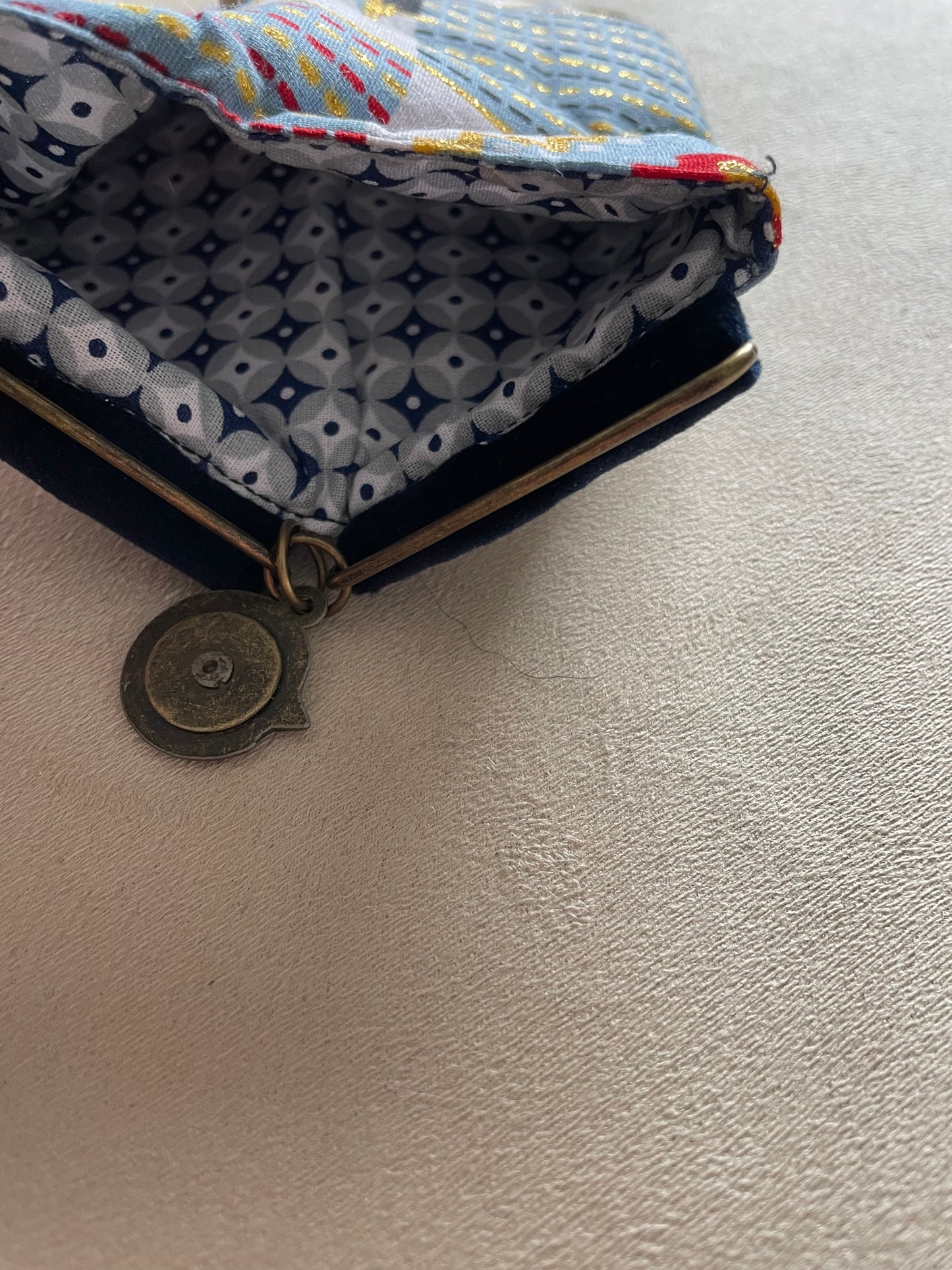 porte monnaie aimanté esprit wax