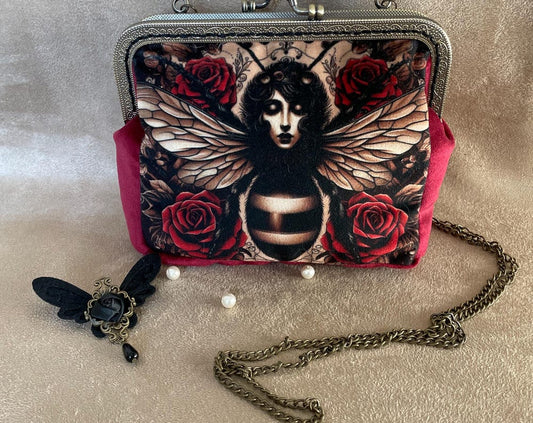 Clutch/Pochette - La femme abeille