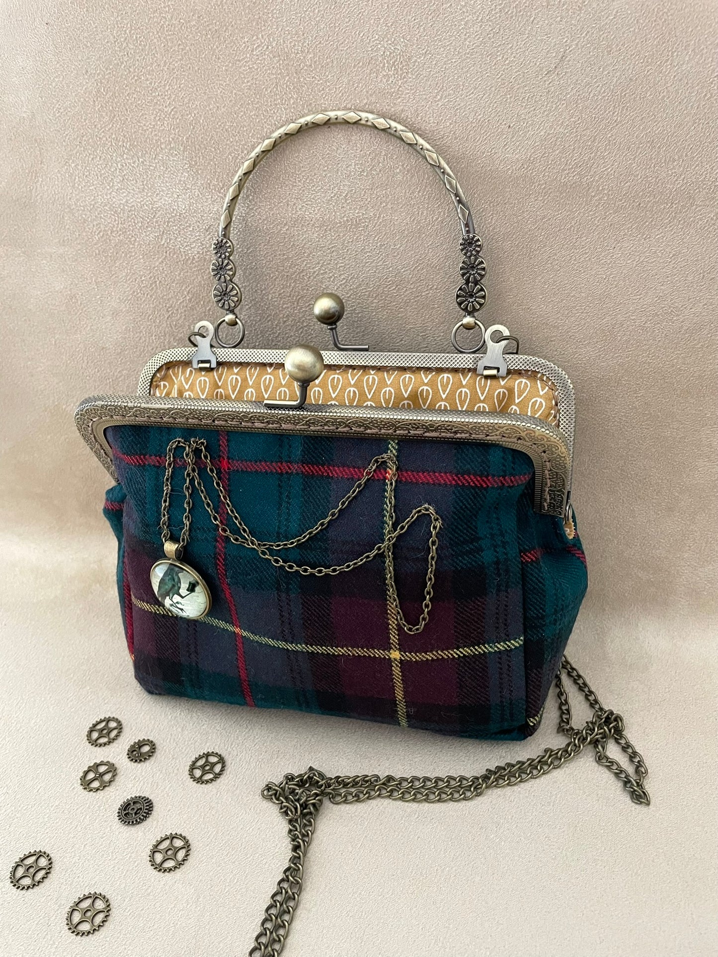 Clutch/Pochette écossais, tartan avec corbeau