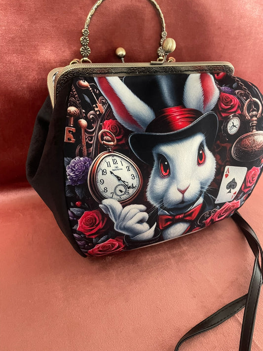 Sac Vintage Lapin Blanc Tea Time – Accessoire Alice au Pays des Merveilles en Velours Noir