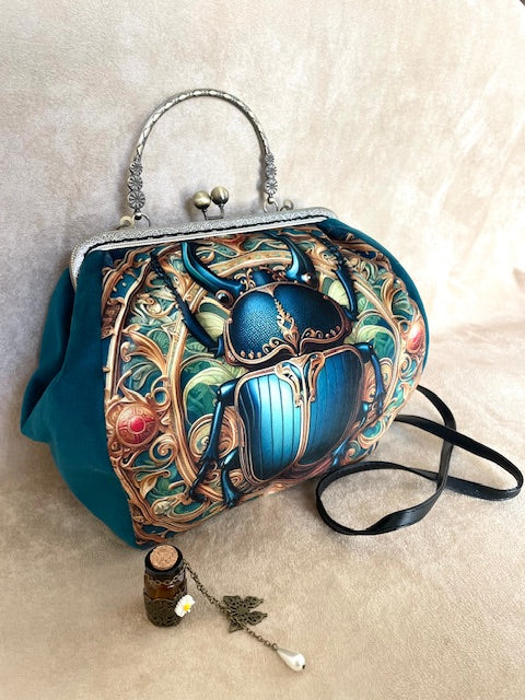 sac rétro scarabée egyptien