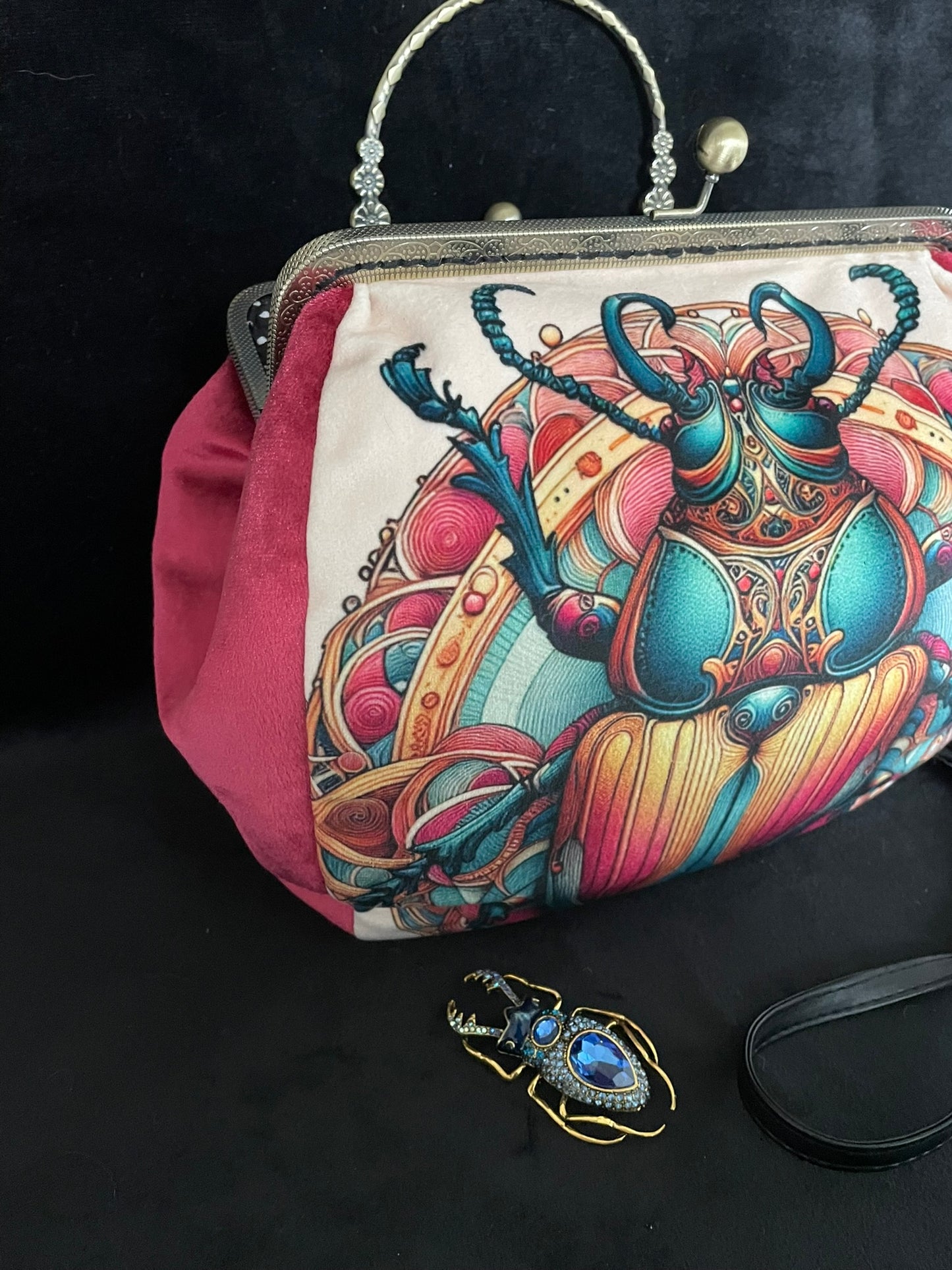 sac retro scarabee egyptien