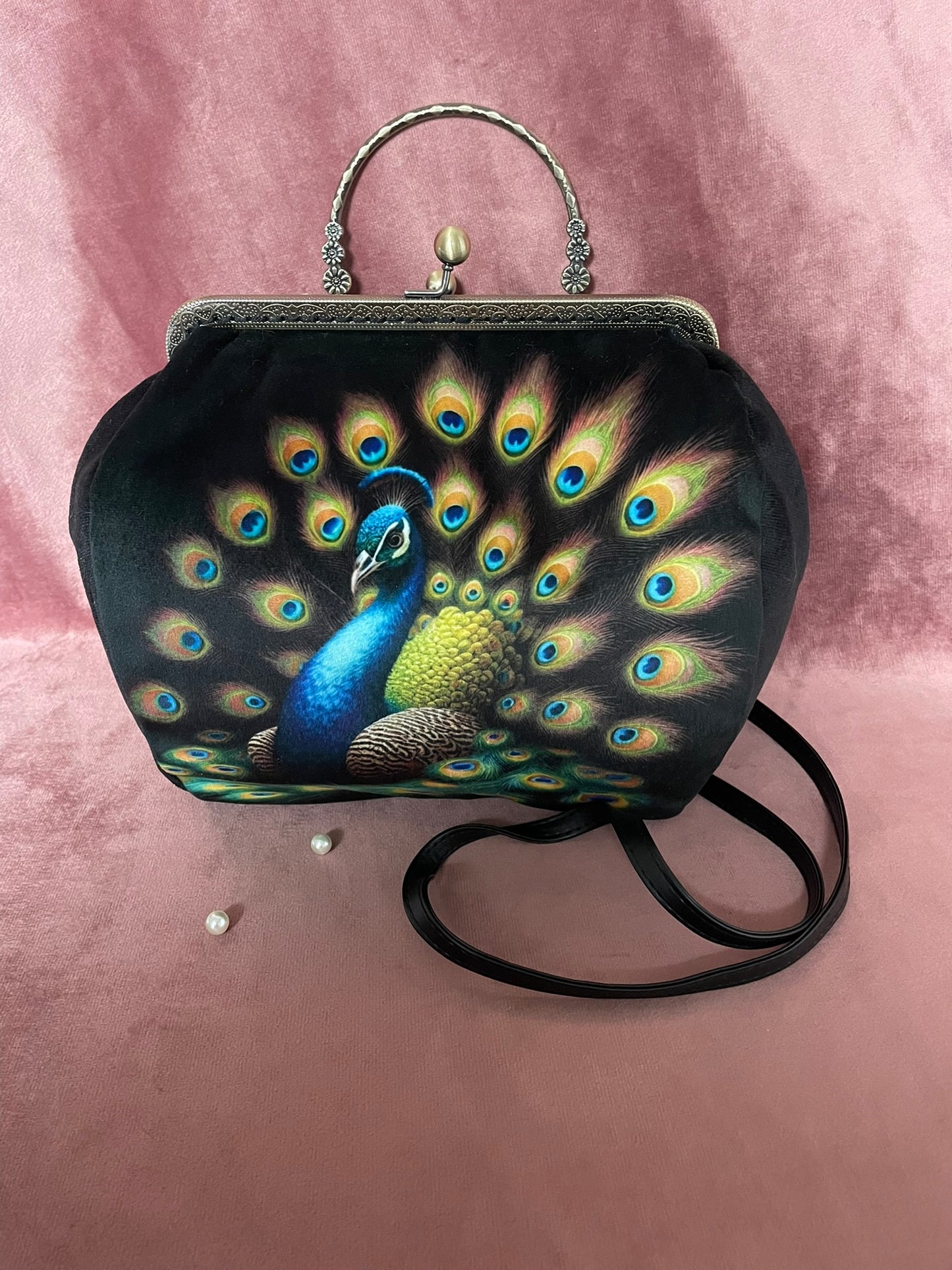 Sac Vintage Paon Majestueux – Accessoire Feerique Femme en Velours Noir