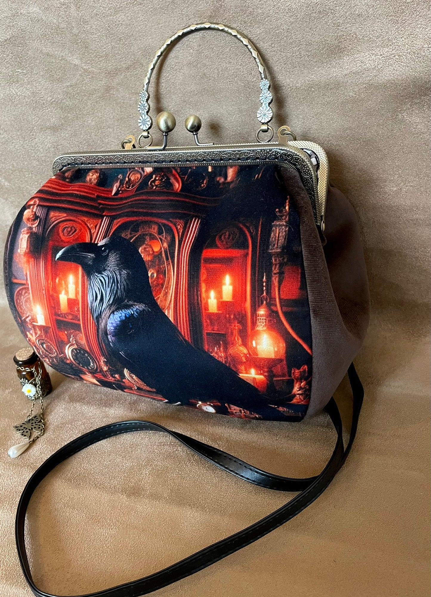 Sac "Corbeau du Manoir" – Élégance Gothique & Mystère Victorien