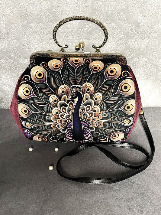 Sac « Paon Impérial » – Majesté Animale et Raffinement Baroque