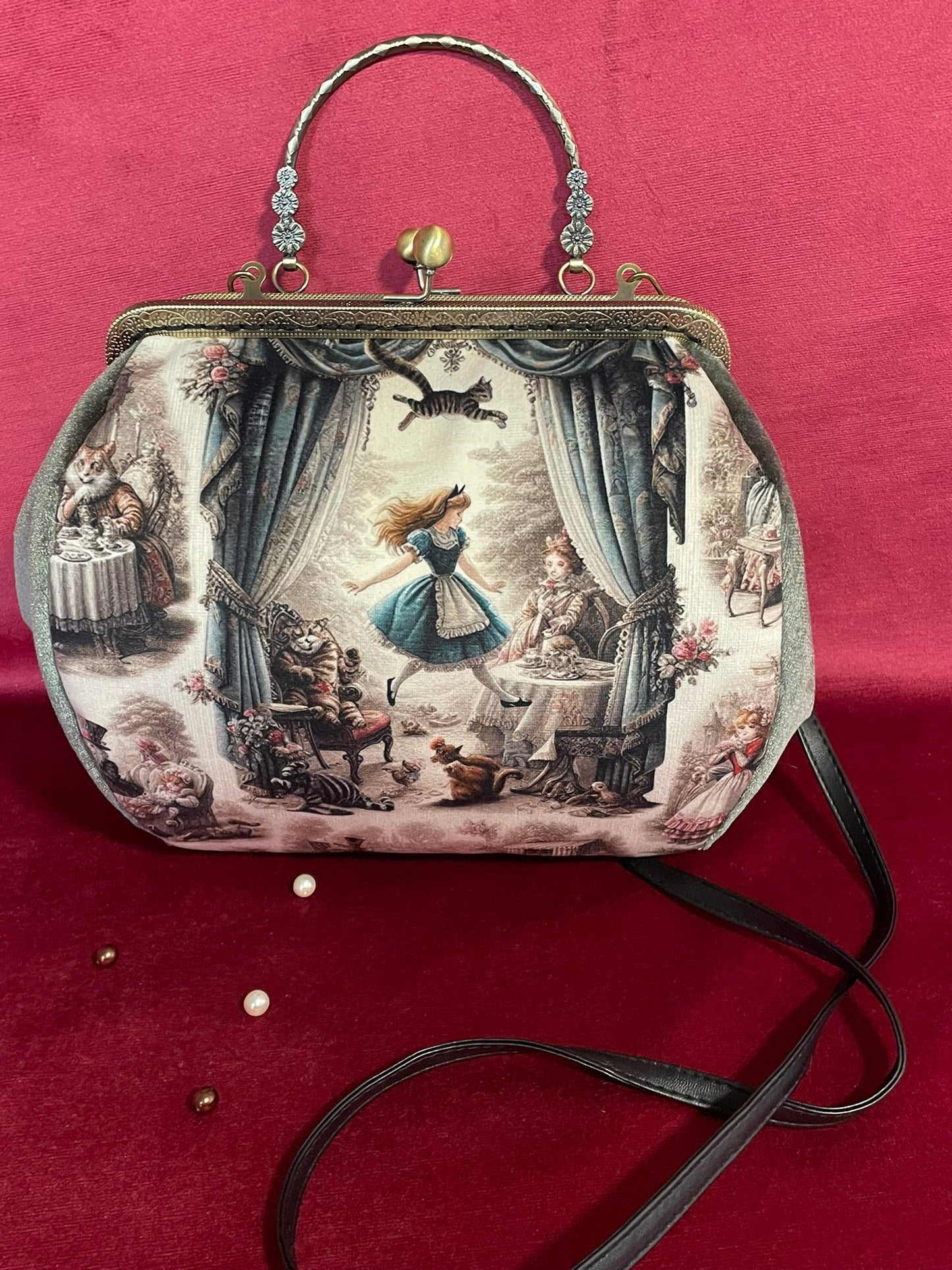 Sac Alice au Pays des Merveilles | Velours & Style Vintage – Le Comptoir de Suzanne