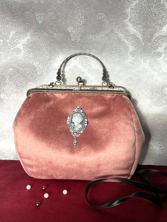 Sac « Camée Rose Élégance » – Élégance Vintage et Charme Romantique