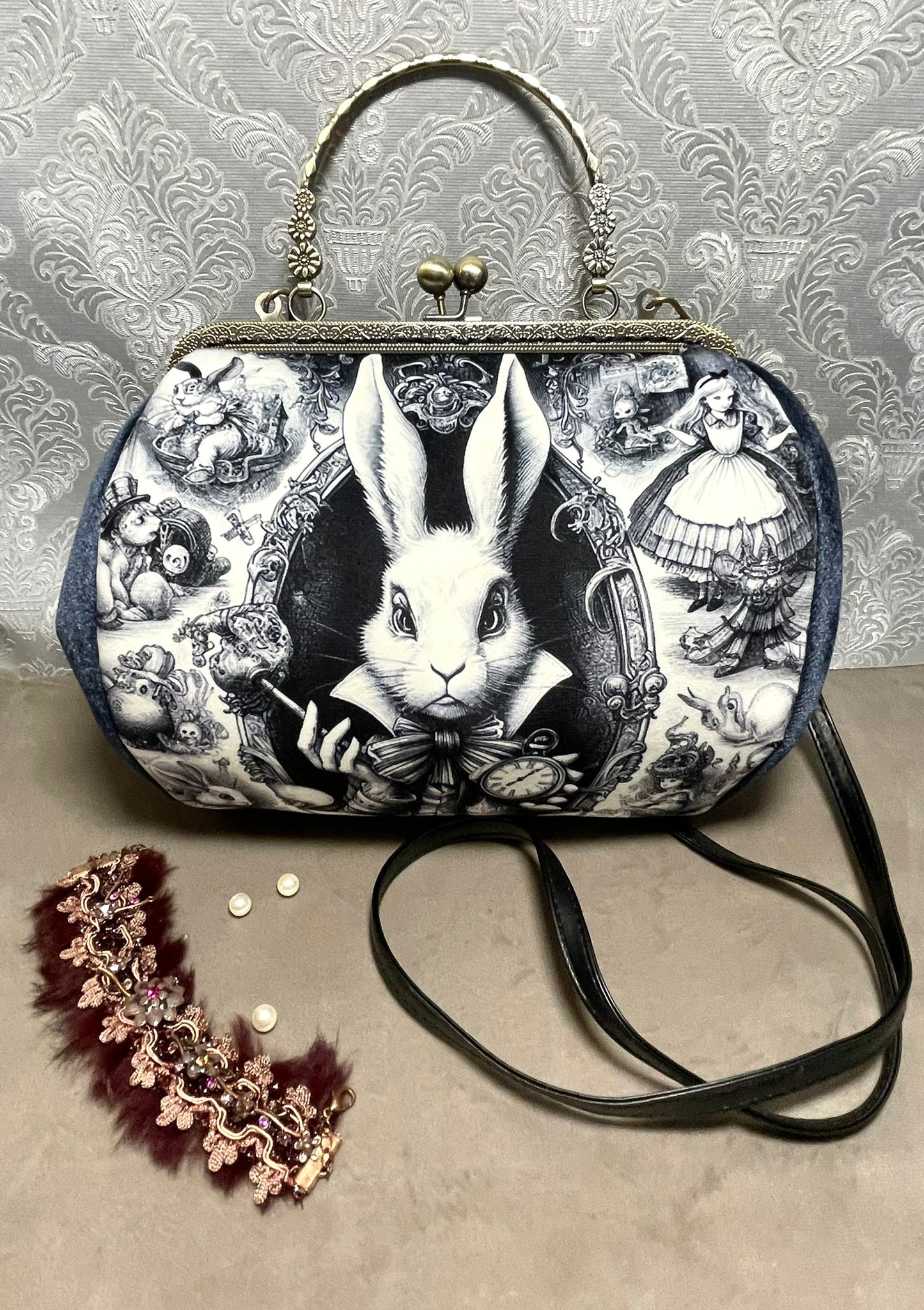 Sac vintage "Lapin Blanc" –  Alice au Pays des Merveilles