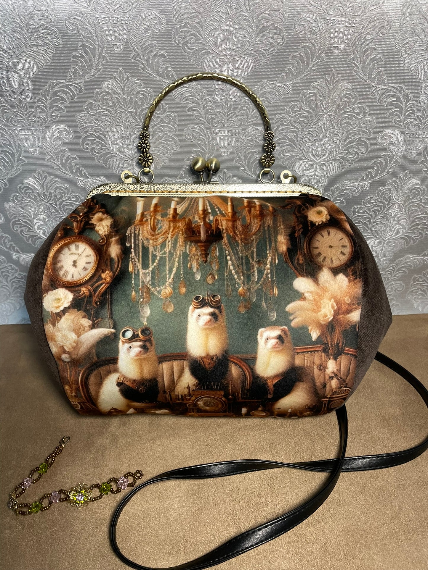 Sac à main « Les Gardiens du Temps » – Style Steampunk & Furets Aviateurs