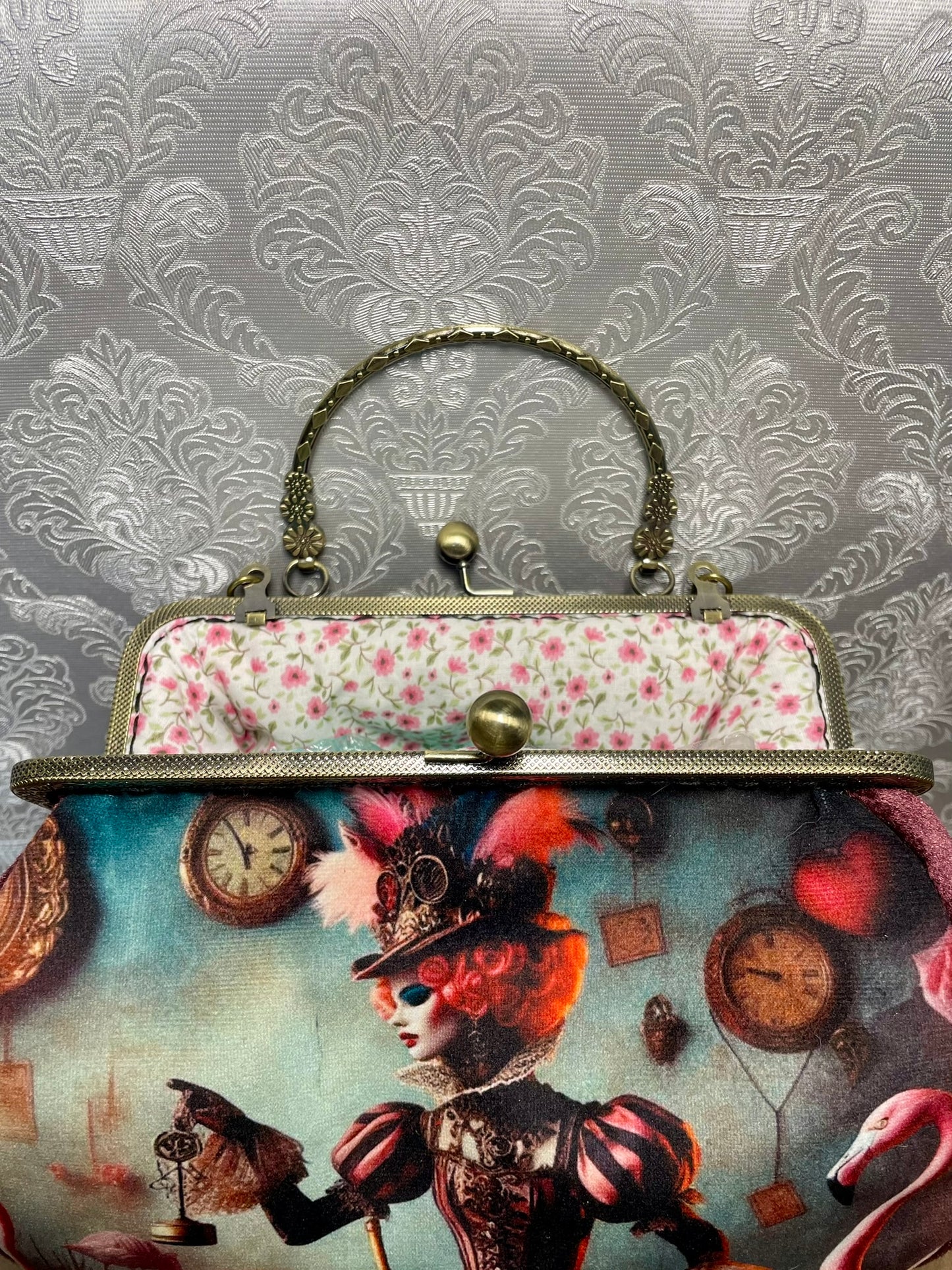 Sac « Reine de Cœur Fantasmagorique » – Accessoire baroque & conte de mode