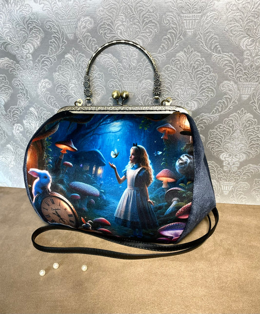 Sac à main « Forêt d’Alice » – Velours Illustré & Style Vintage Enchanté