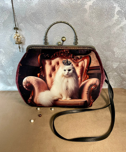 Sac « Chat Royal en Velours» – Élégance féline & charme vintage