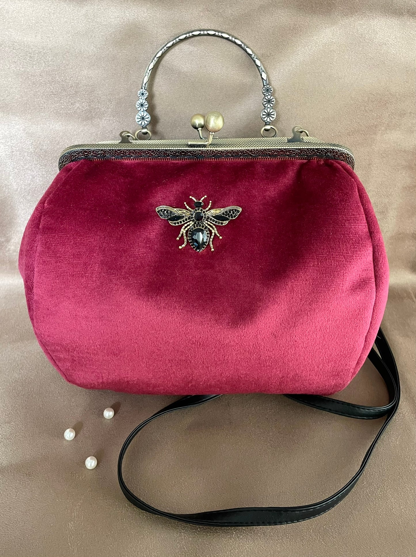 Sac à main Bijou « Velours Rubis Enchanté » – Style Vintage & Chic Baroque
