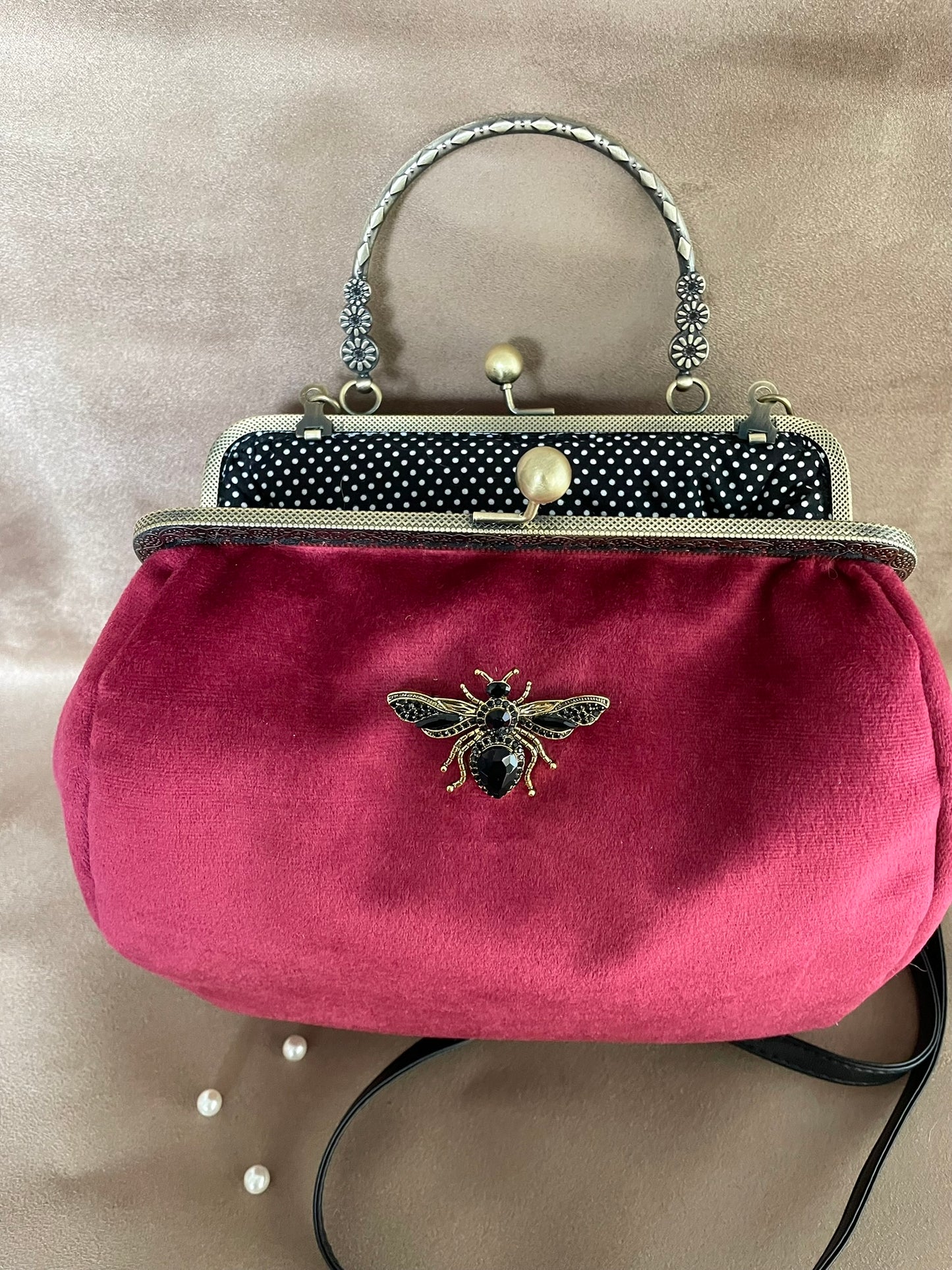 Sac à main Bijou « Velours Rubis Enchanté » – Style Vintage & Chic Baroque