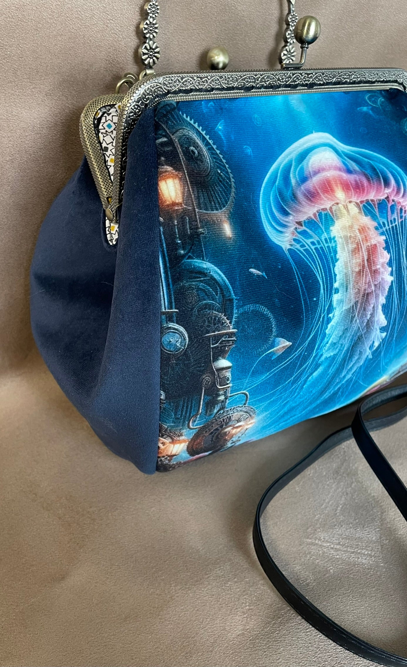 Sac « Méduse des Abysses » – Poésie marine & élégance steampunk