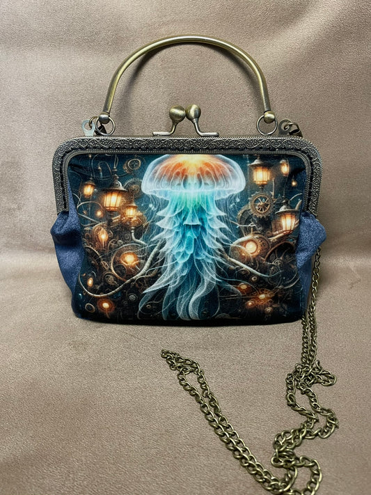 Pochette /Clutch « Les Abysses Mécaniques » – Méduse Lumineuse & Steampunk