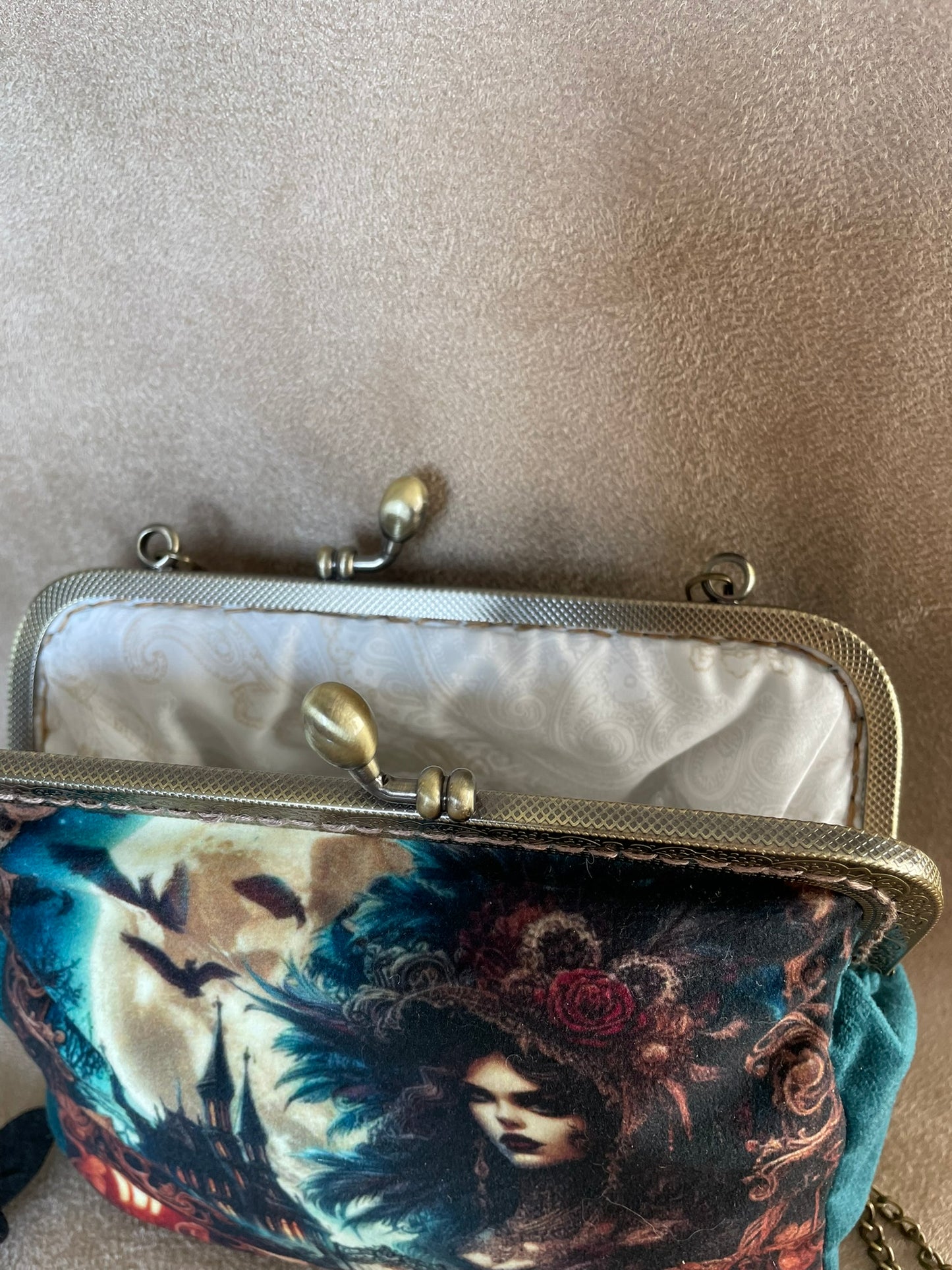 Clutch/Pochette Manoir