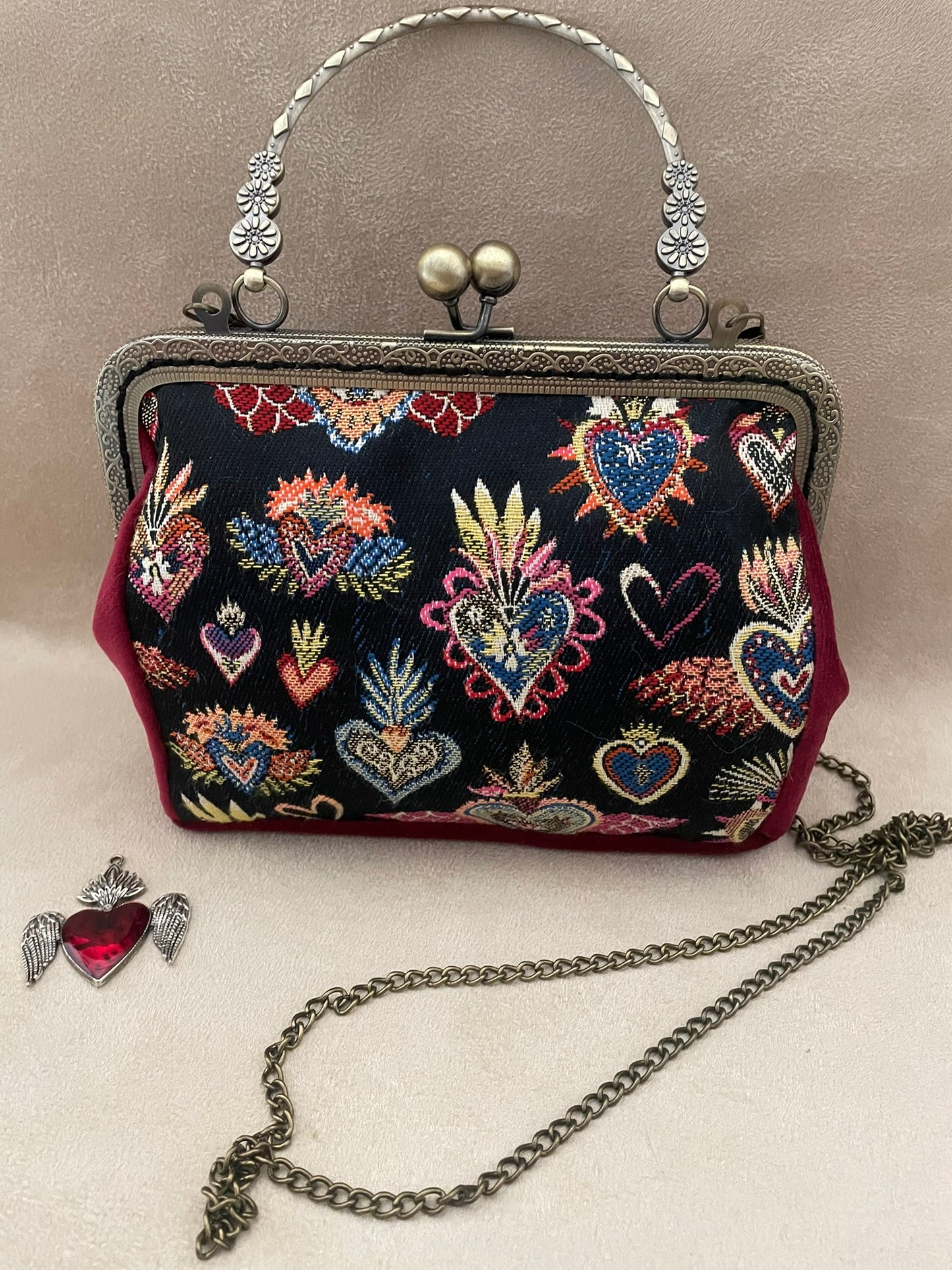 Clutch/Pochette Ex Voto, cœur sacré