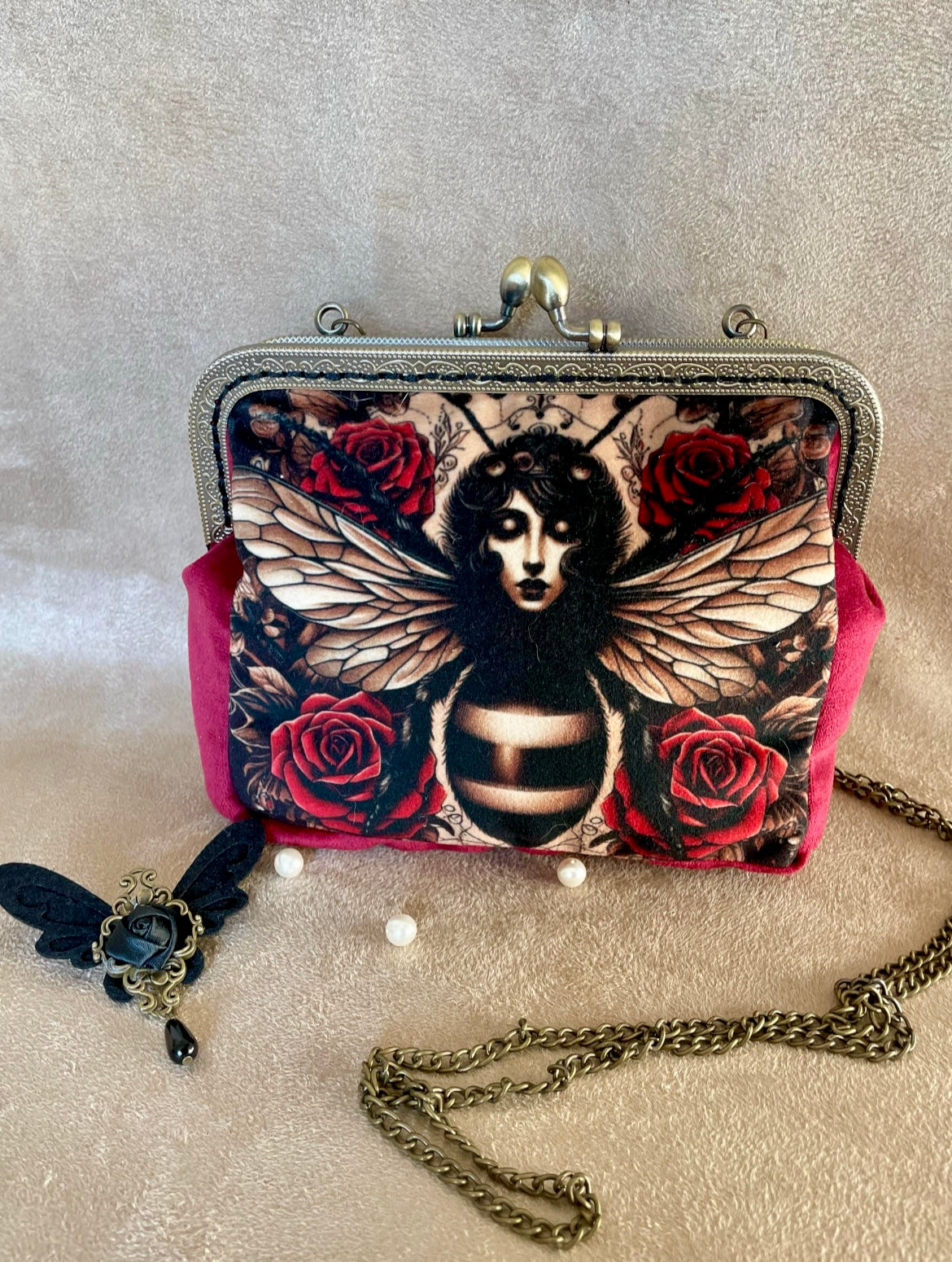 Clutch/Pochette - La femme abeille