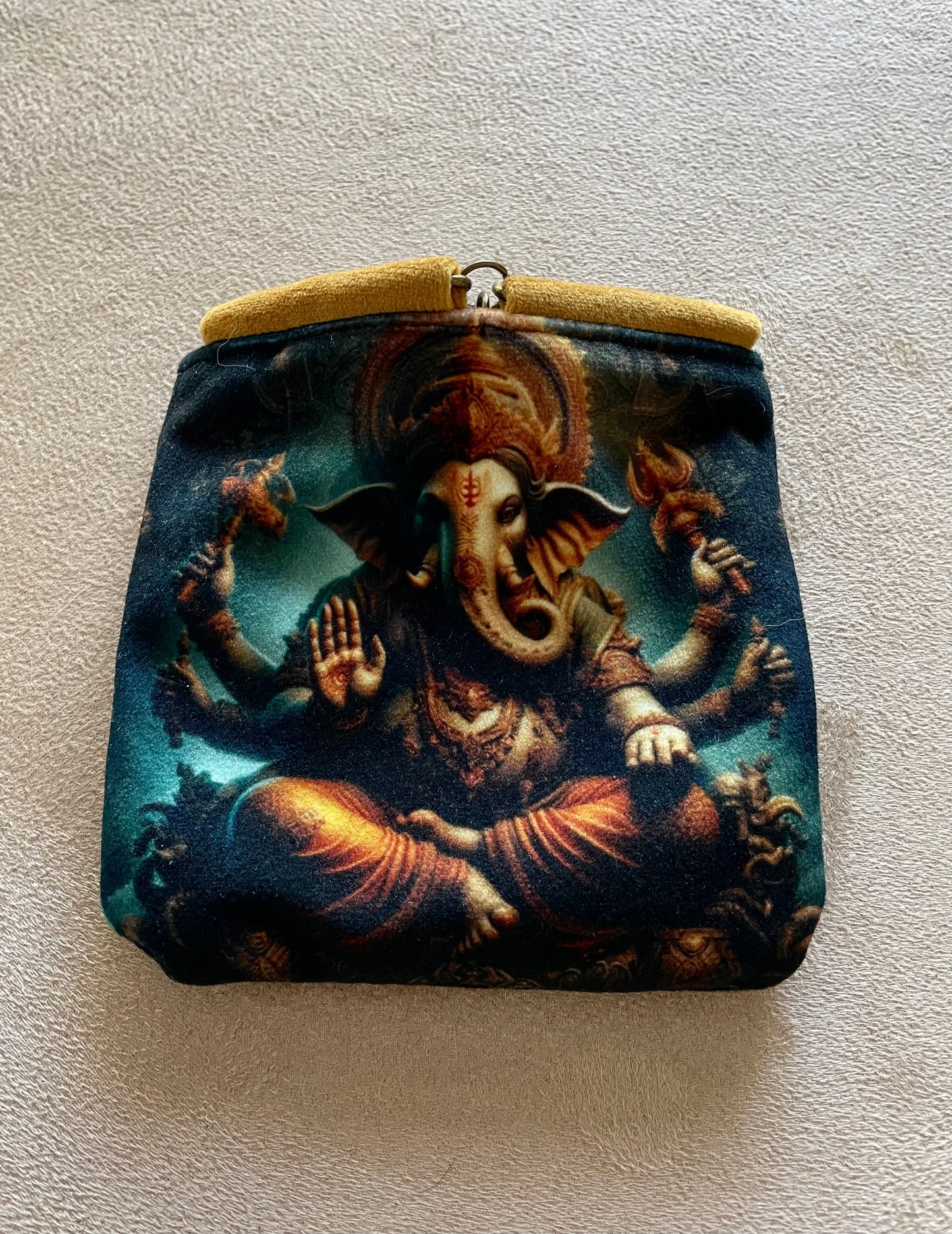 porte monnaie aimanté Ganesh