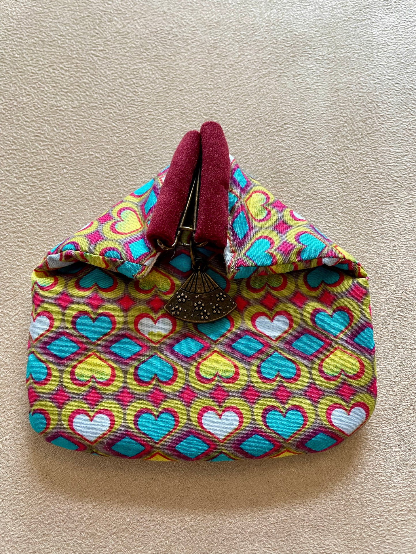 porte monnaie aimanté coeur