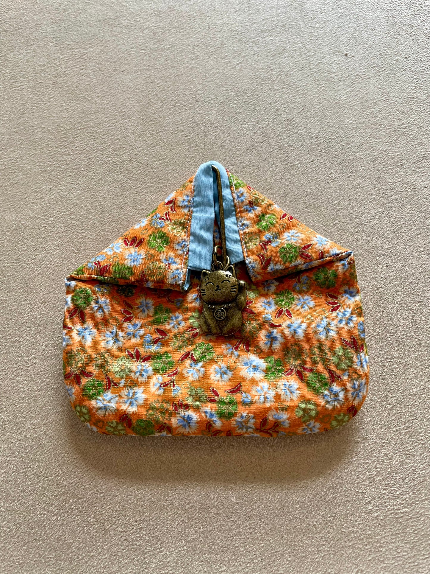 porte monnaie aimanté de style asiatique