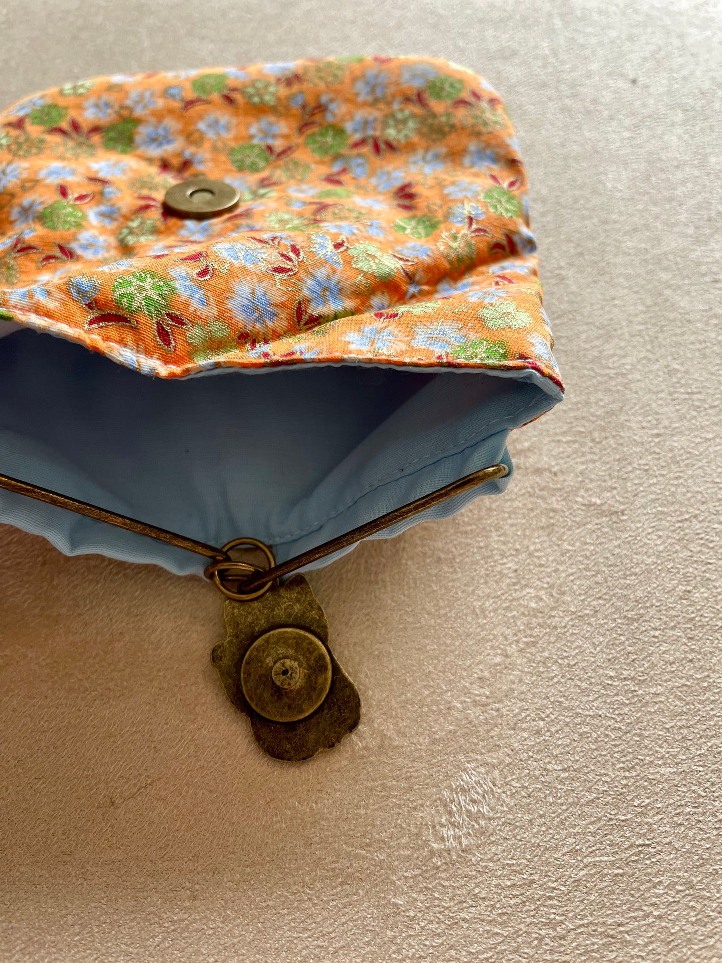 porte monnaie aimanté de style asiatique