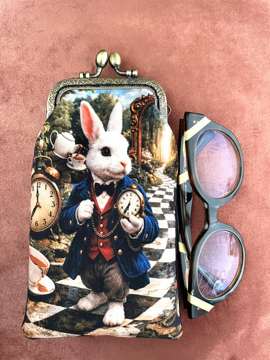 Étui à Lunettes Rétro Velours Le Lapin au Tea Time – Fait Main