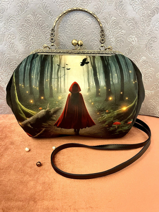 Sac petit chaperon rouge dans la forêt enchantée