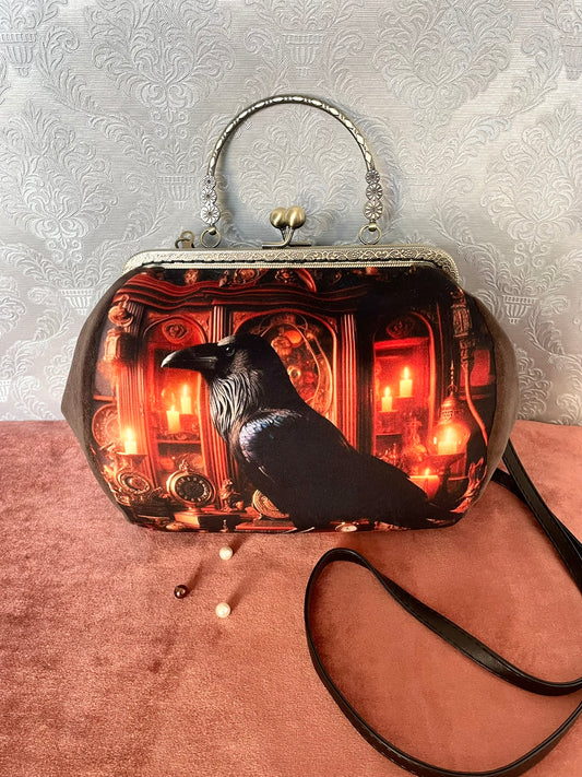 Sac Rétro à Fermoir Le Corbeau Mystique – Velours Marron Fait Main